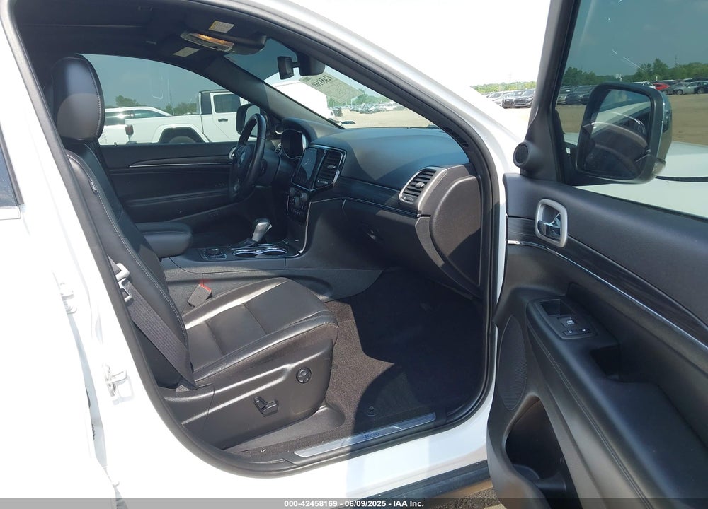 2020 JEEP GRAND CHEROKEE VIN: 1C4RJFBG6LC138906