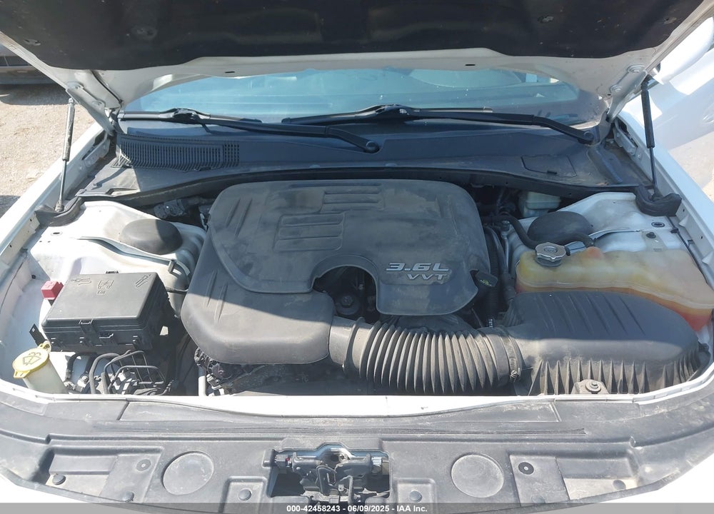 2013 CHRYSLER 300 MOTOWN VIN: 2C3CCARGXDH669215