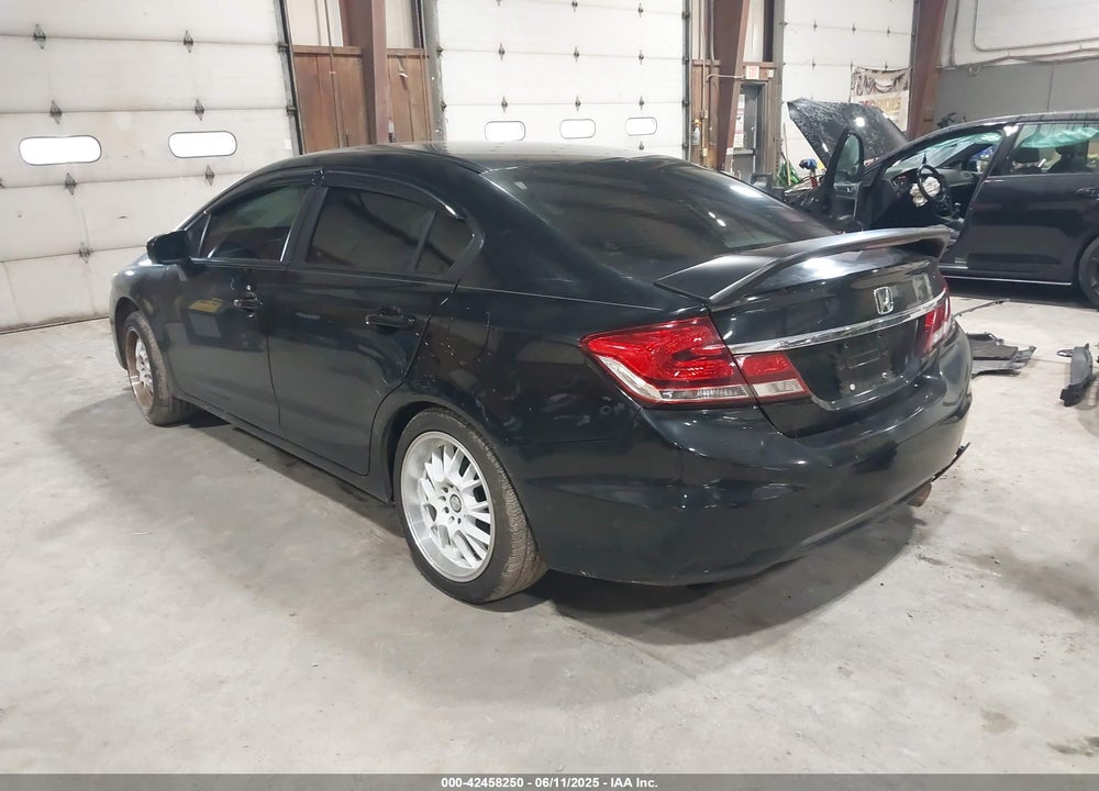 2015 HONDA CIVIC VIN: 19XFB2F57FE236714