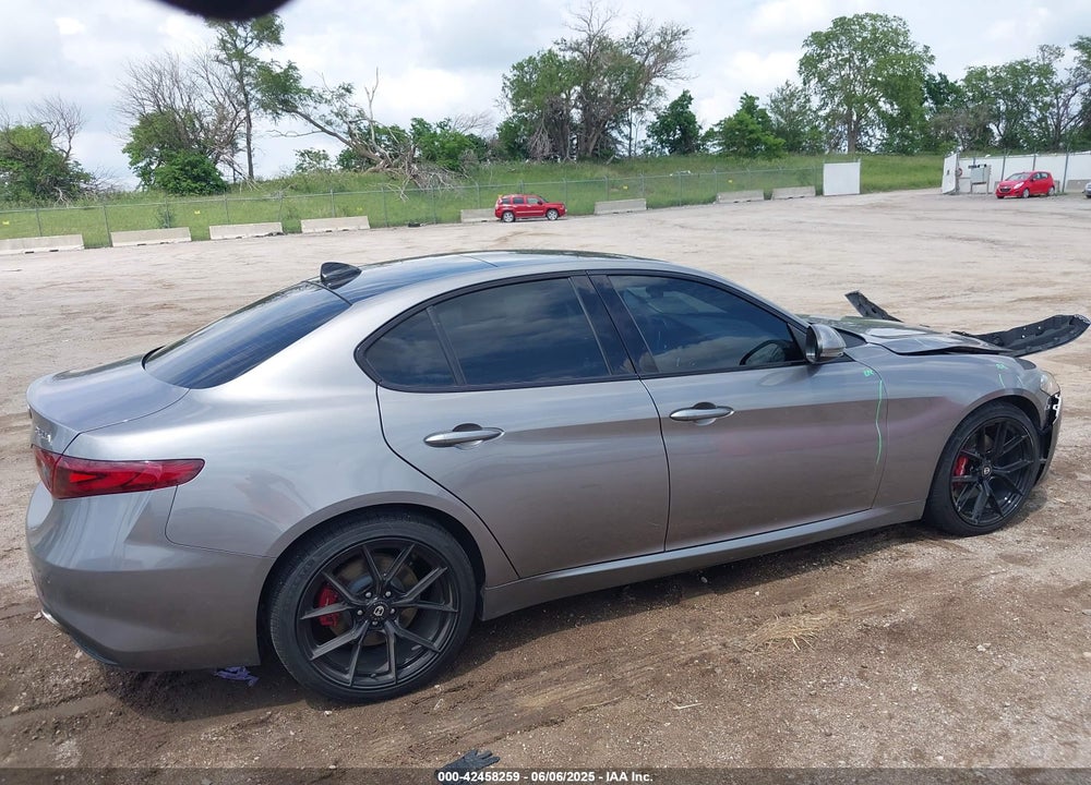 2019 ALFA ROMEO GIULIA TI SPORT AWD VIN: ZARFANBN3K7601349