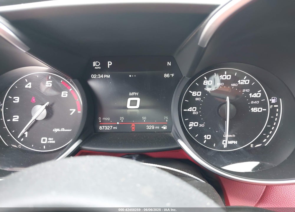 2019 ALFA ROMEO GIULIA TI SPORT AWD VIN: ZARFANBN3K7601349