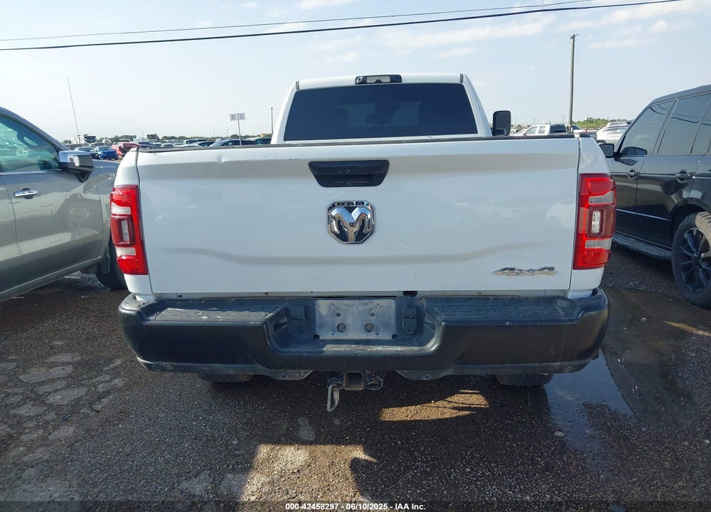 2022 RAM 2500 TRADESMAN 4X4 8' BOX VIN: 3C6UR5HL8NG202498