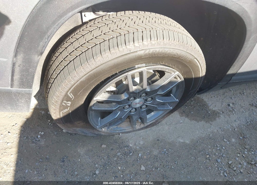 2025 GMC ACADIA VIN: 1GKENKRS0SJ155866