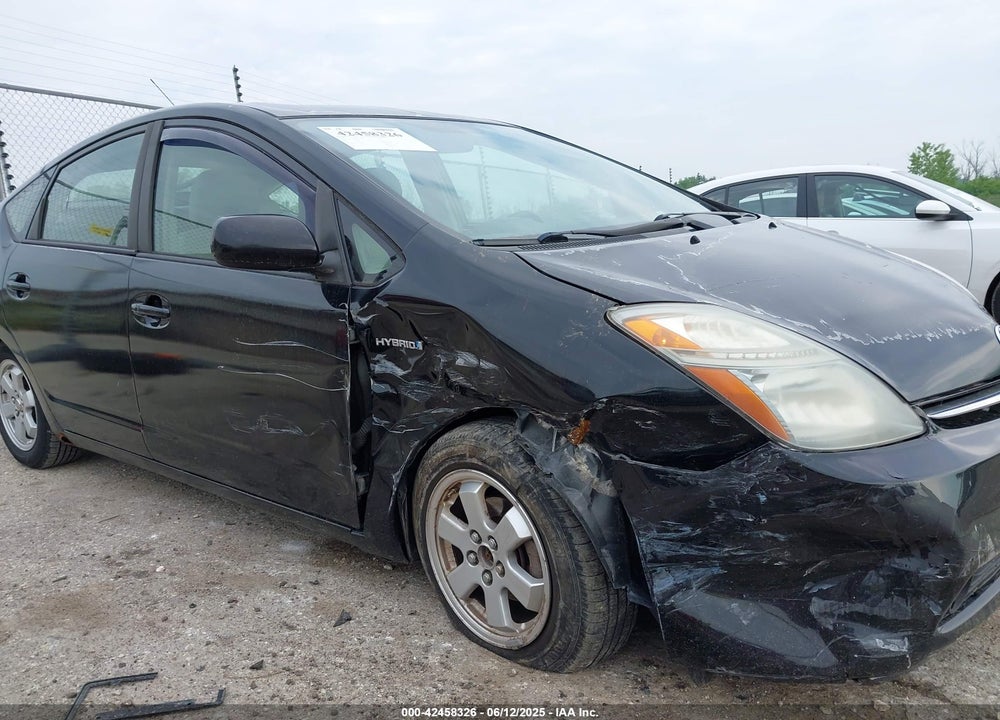2008 TOYOTA PRIUS TOURING VIN: JTDKB20U887803465