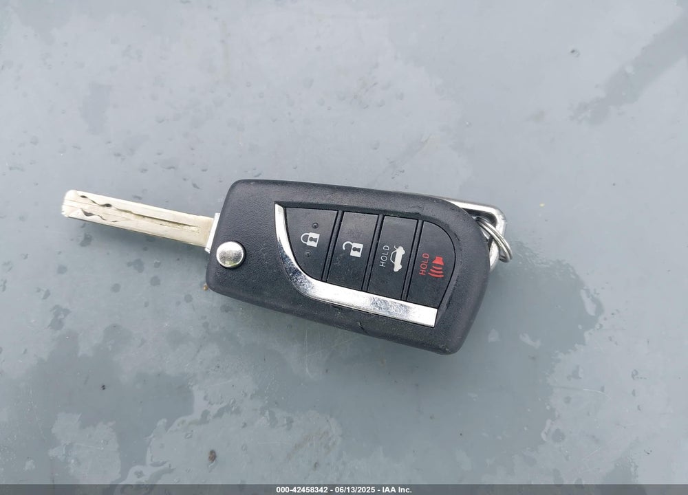 2022 TOYOTA COROLLA VIN: 5YFEPMAE9NP359752
