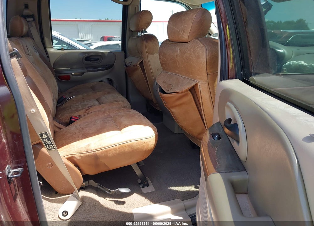 2002 FORD F-150 LARIAT/XLT VIN: 1FTRW08L92KD31154