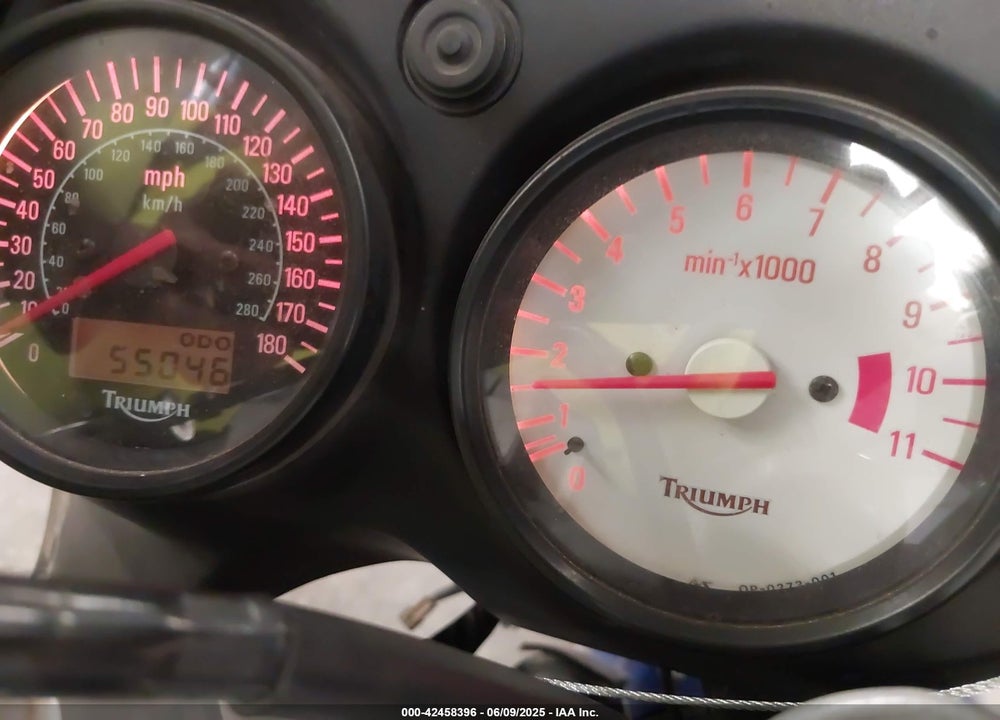 2002 TRIUMPH MOTORCYCLE SPRINT ST VIN: SMT600FVX2J147390