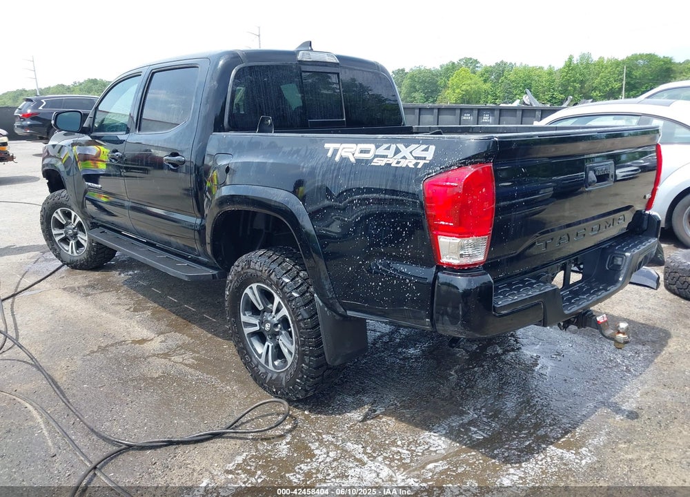 2017 TOYOTA TACOMA TRD SPORT VIN: 3TMCZ5AN5HM045082