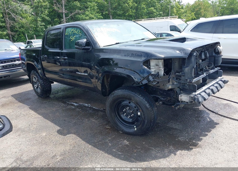 2017 TOYOTA TACOMA TRD SPORT VIN: 3TMCZ5AN5HM045082