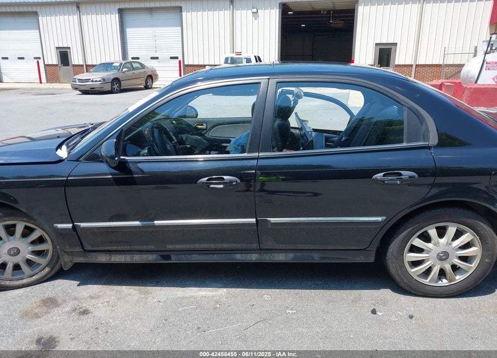 2004 HYUNDAI SONATA GLS/LX VIN: KMHWF35H54A081162