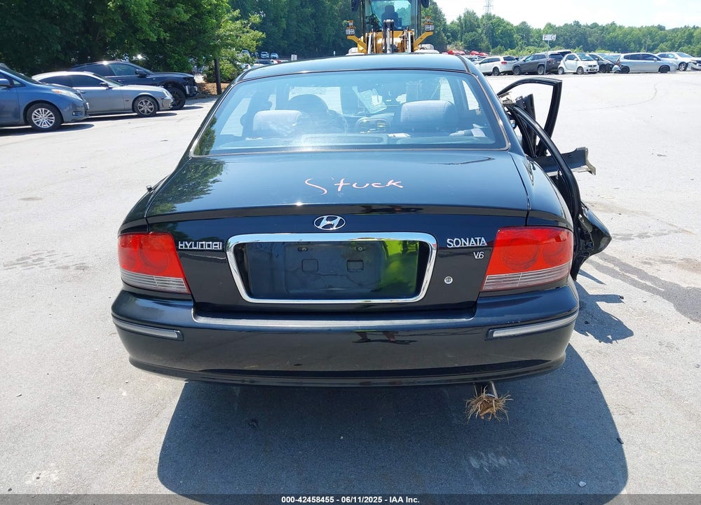 2004 HYUNDAI SONATA GLS/LX VIN: KMHWF35H54A081162