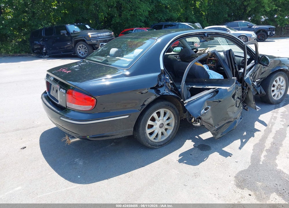 2004 HYUNDAI SONATA GLS/LX VIN: KMHWF35H54A081162