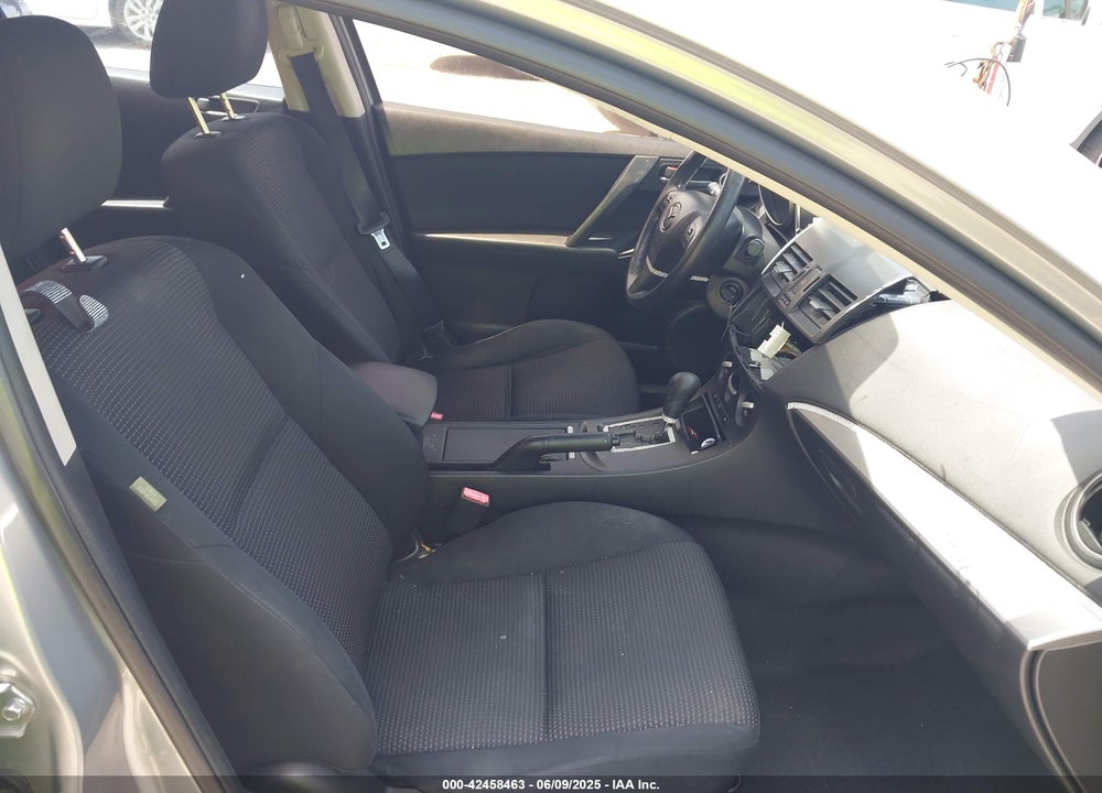 2010 MAZDA 3 I TOURING VIN: JM1BL1SF3A1131846