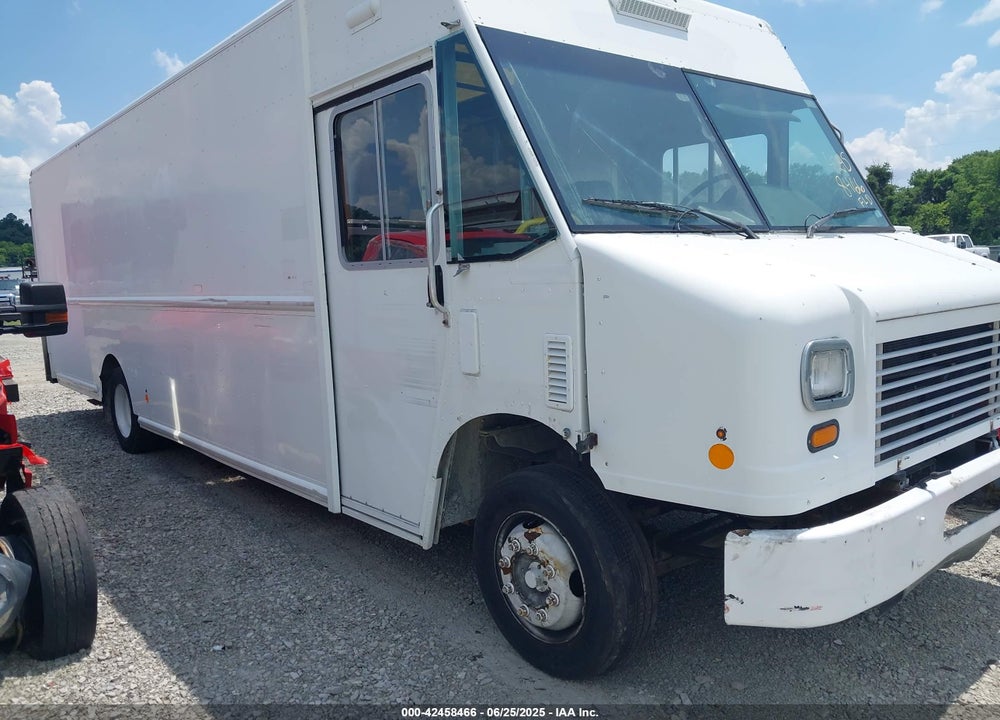 2012 FREIGHTLINER CHASSIS M LINE WALK-IN VAN VIN: 4UZAC3DV0CCBN1750