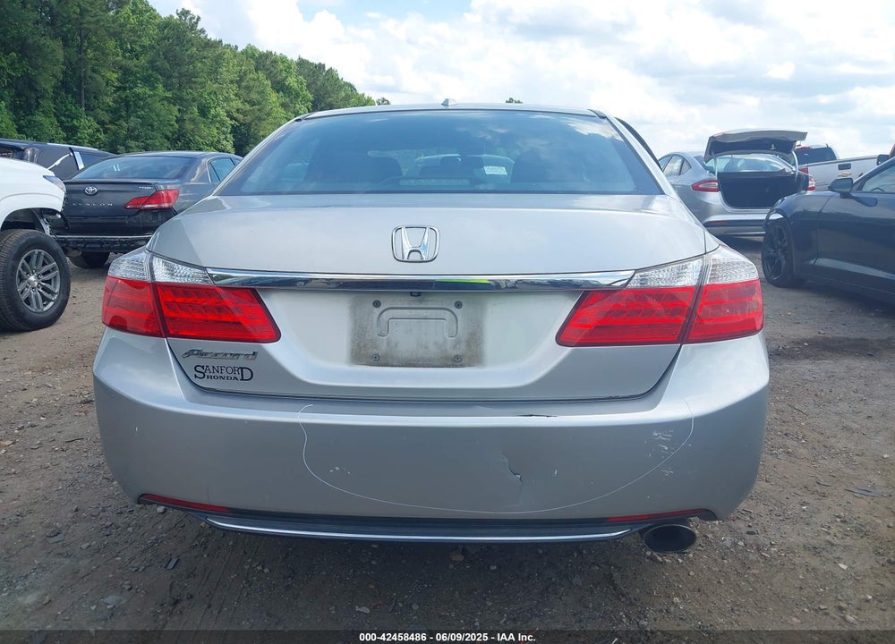 2015 HONDA ACCORD EX-L VIN: 1HGCR2F81FA064578