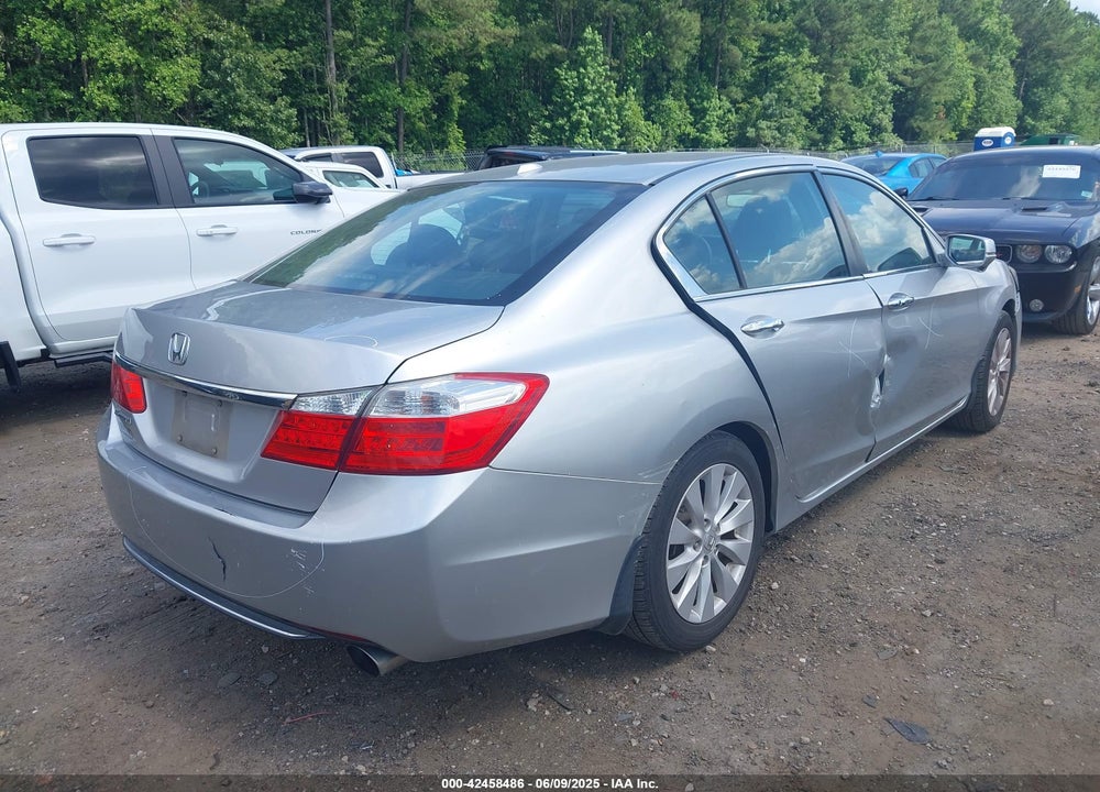 2015 HONDA ACCORD EX-L VIN: 1HGCR2F81FA064578