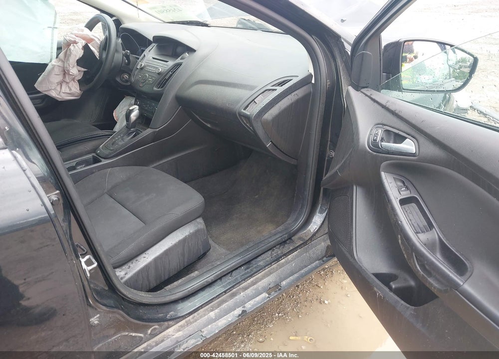2015 FORD FOCUS VIN: 1FADP3K22FL329356