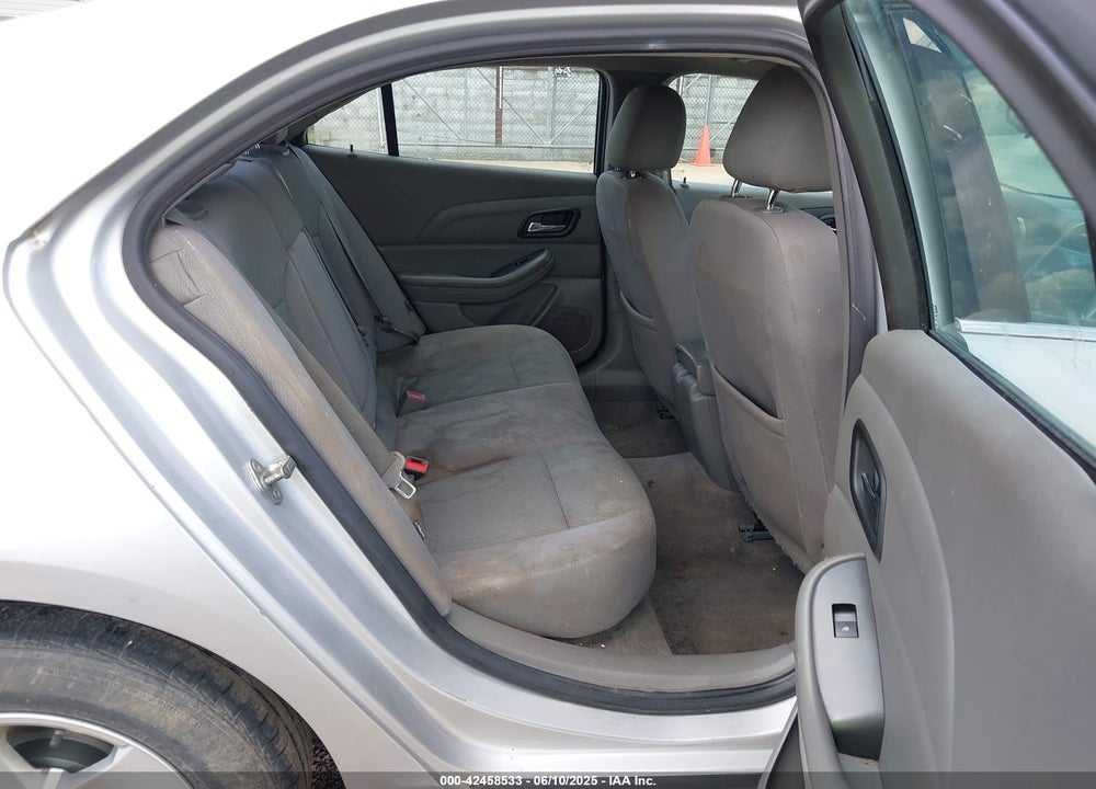 2013 CHEVROLET MALIBU VIN: 1G11B5SAXDF267918