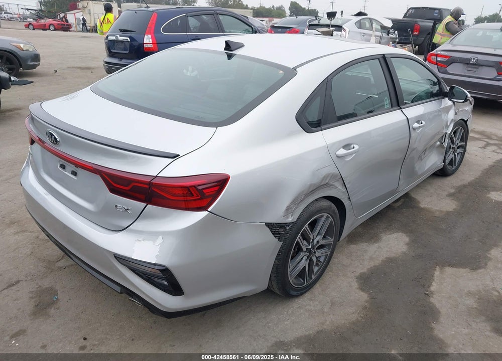 2020 KIA FORTE VIN: 3KPF54AD5LE212621