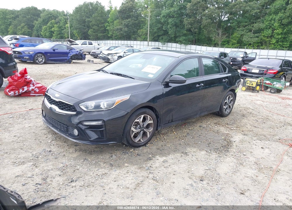 2019 KIA FORTE LXS VIN: 3KPF24ADXKE020778