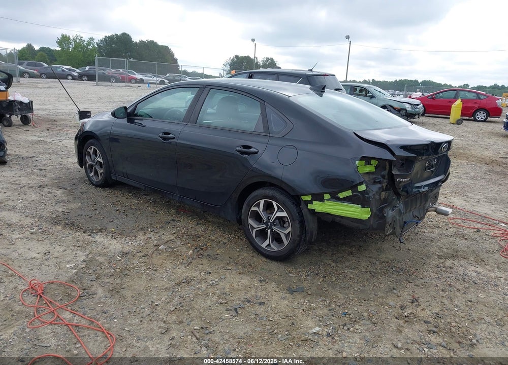 2019 KIA FORTE LXS VIN: 3KPF24ADXKE020778
