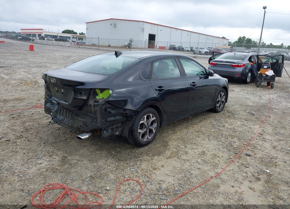 2019 KIA FORTE LXS VIN: 3KPF24ADXKE020778