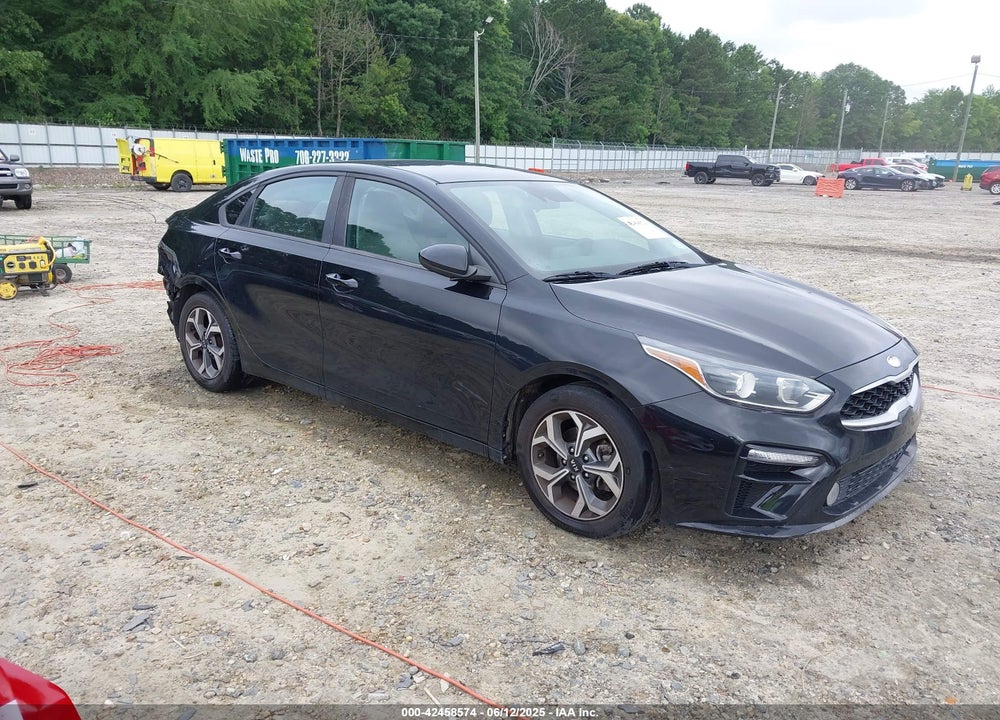 2019 KIA FORTE LXS VIN: 3KPF24ADXKE020778
