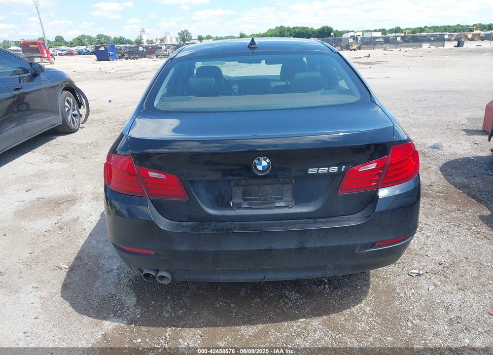 2016 BMW 5 SERIES VIN: WBA5A5C54GG348423