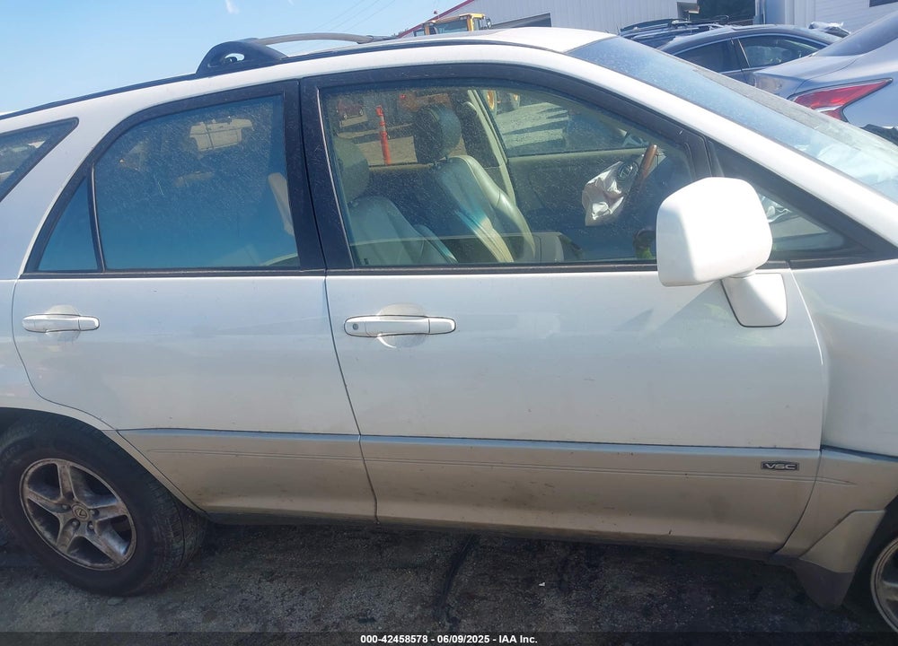 2003 LEXUS RX 300 VIN: JTJHF10U330298328