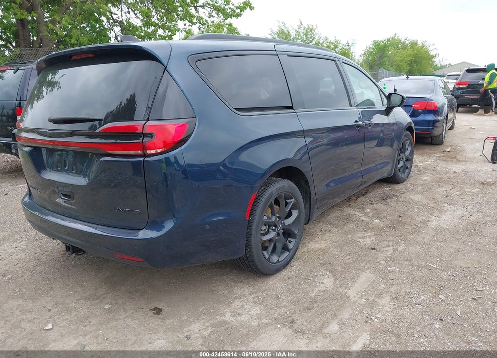 2025 CHRYSLER PACIFICA LIMITED VIN: 2C4RC1GG7SR527114