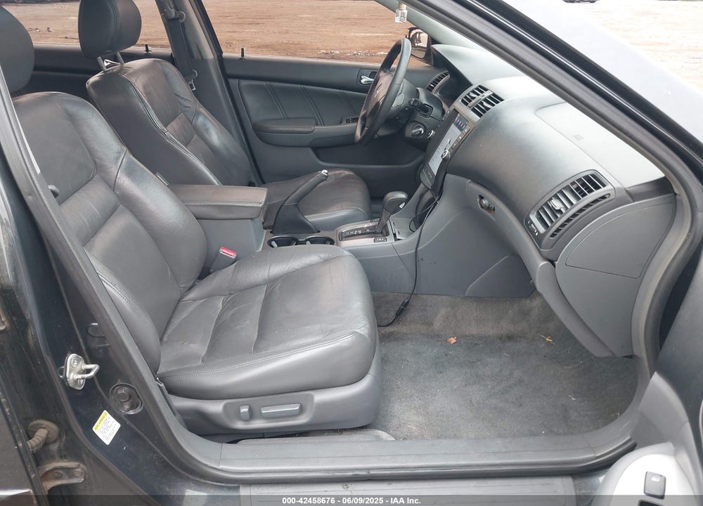 2007 HONDA ACCORD VIN: 1HGCM66587A036192