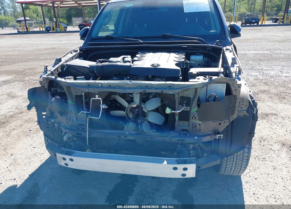 2022 TOYOTA 4RUNNER SR5 VIN: JTEMU5JR1N5980862