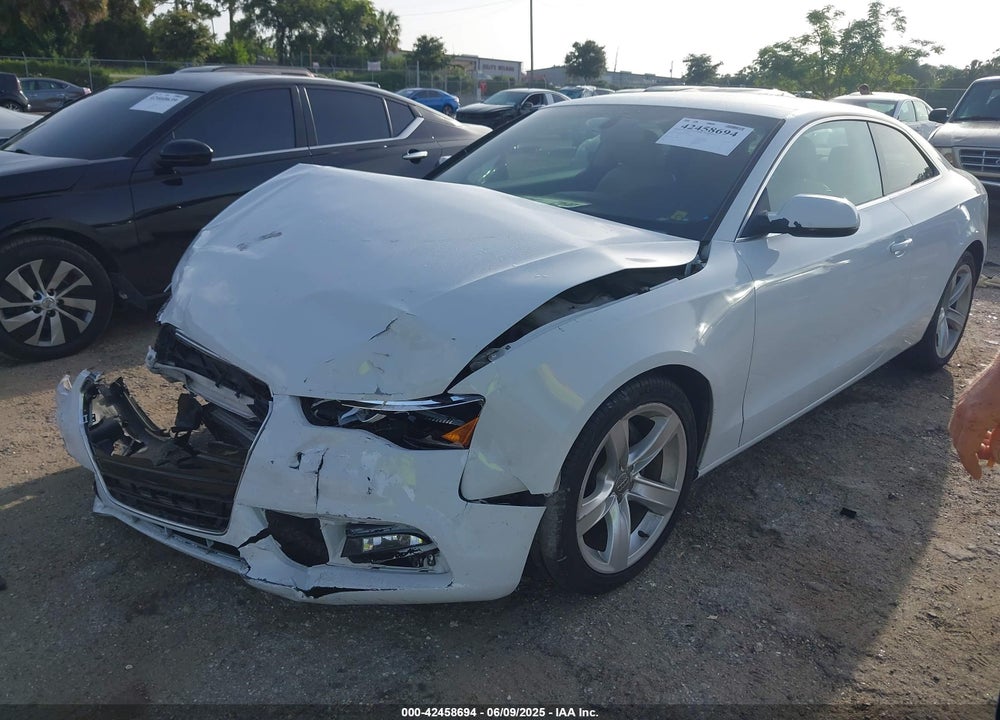 2014 AUDI A5 2.0T PREMIUM VIN: WAUCFAFR7EA058435