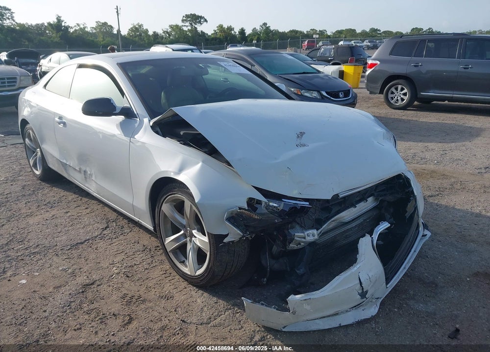 2014 AUDI A5 2.0T PREMIUM VIN: WAUCFAFR7EA058435