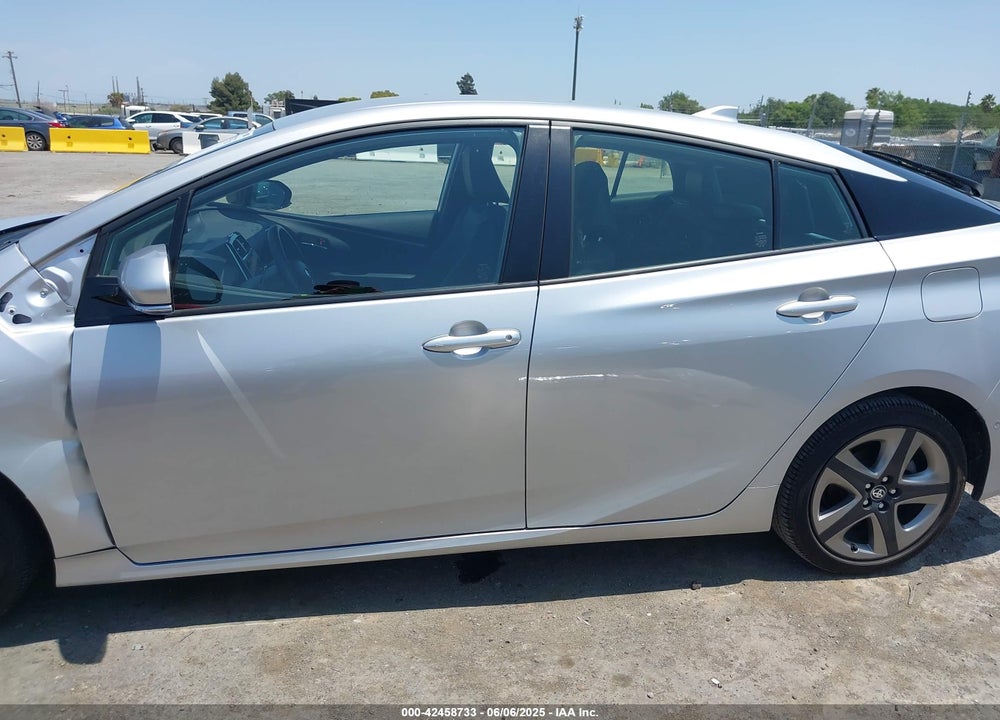 2019 TOYOTA PRIUS XLE VIN: JTDKARFU0K3102629