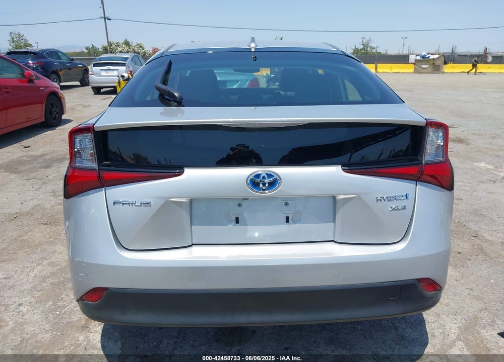 2019 TOYOTA PRIUS XLE VIN: JTDKARFU0K3102629
