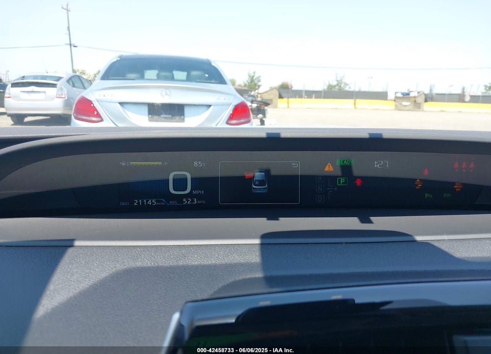 2019 TOYOTA PRIUS XLE VIN: JTDKARFU0K3102629