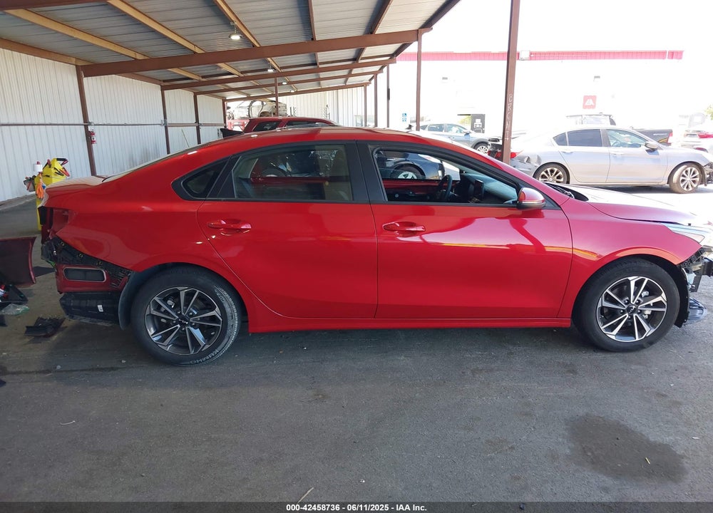 2024 KIA FORTE VIN: 3KPF24ADXRE754802