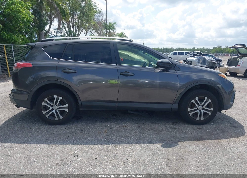 2018 TOYOTA RAV4 VIN: JTMZFREV1JJ736567