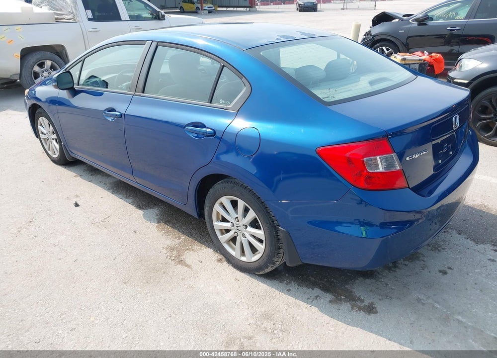 2012 HONDA CIVIC VIN: 2HGFB2F88CH503077