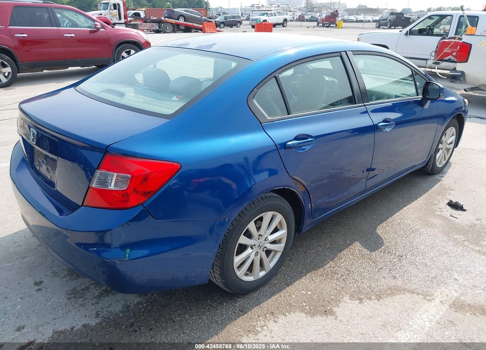 2012 HONDA CIVIC VIN: 2HGFB2F88CH503077