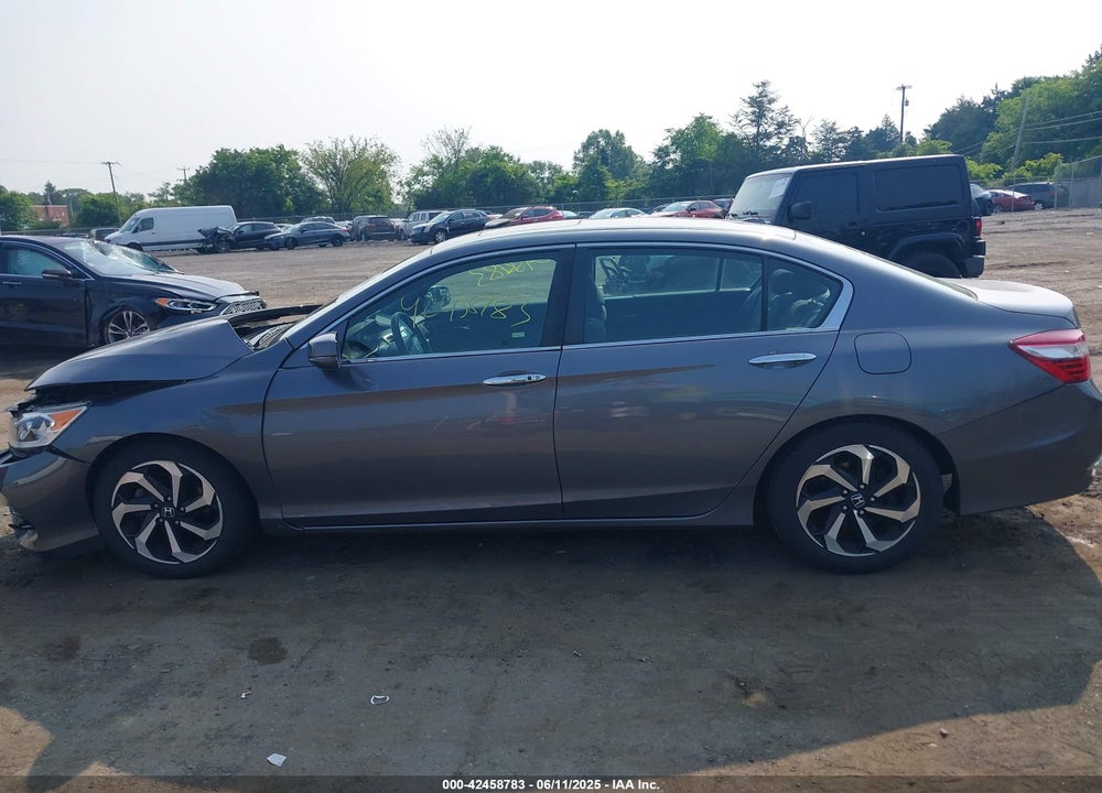2017 HONDA ACCORD VIN: 1HGCR2F77HA134921