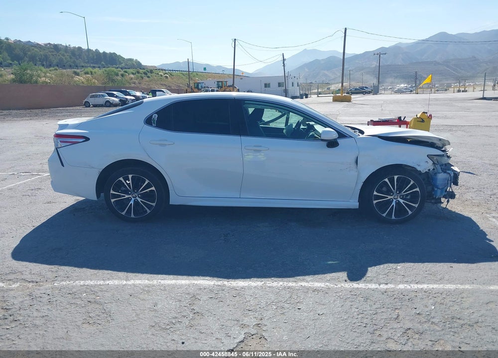 2020 TOYOTA CAMRY VIN: 4T1G11AK2LU967347