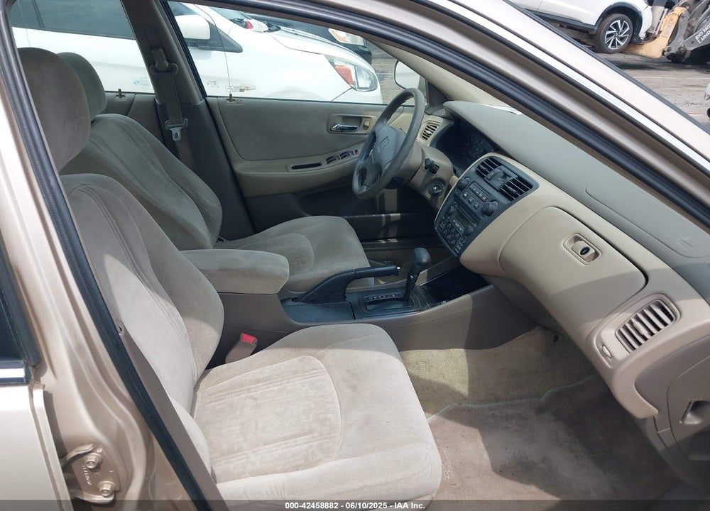 2000 HONDA ACCORD 2.3 EX VIN: 1HGCG5654YA014791