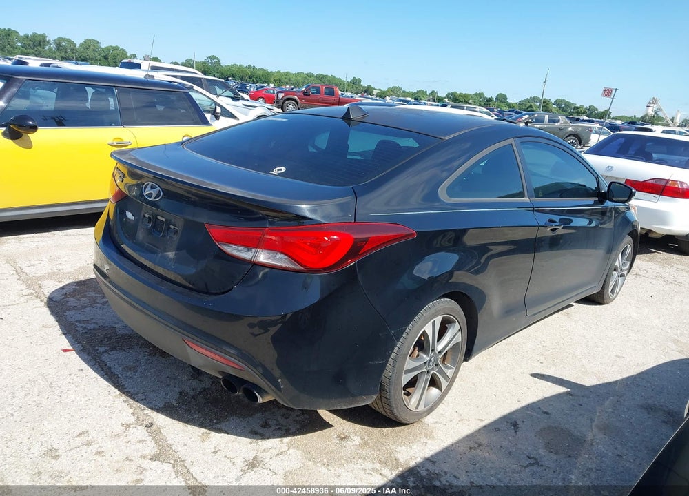 2014 HYUNDAI ELANTRA VIN: KMHDH6AH0EU026286