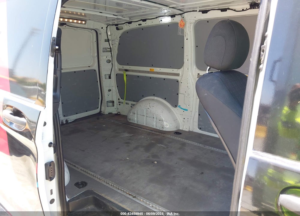 2016 MERCEDES-BENZ METRIS VIN: WD3PG2EA1G3111599