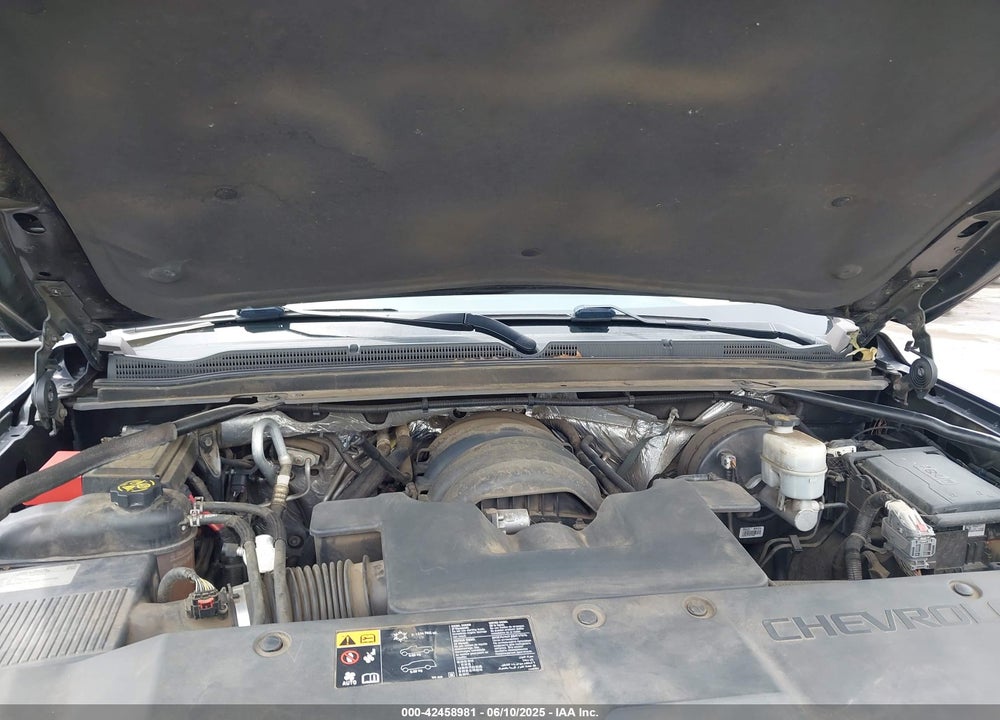 2015 CHEVROLET SUBURBAN 1500 VIN: 1GNSCHEC5FR683083