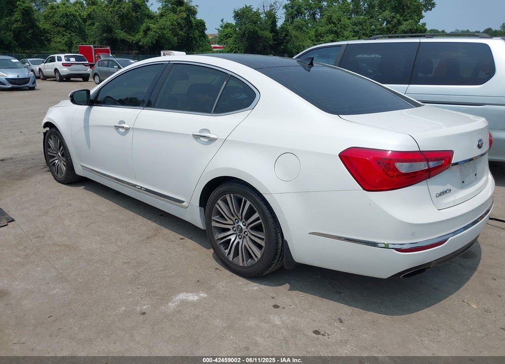 2015 KIA CADENZA PREMIUM VIN: KNALN4D7XF5182182