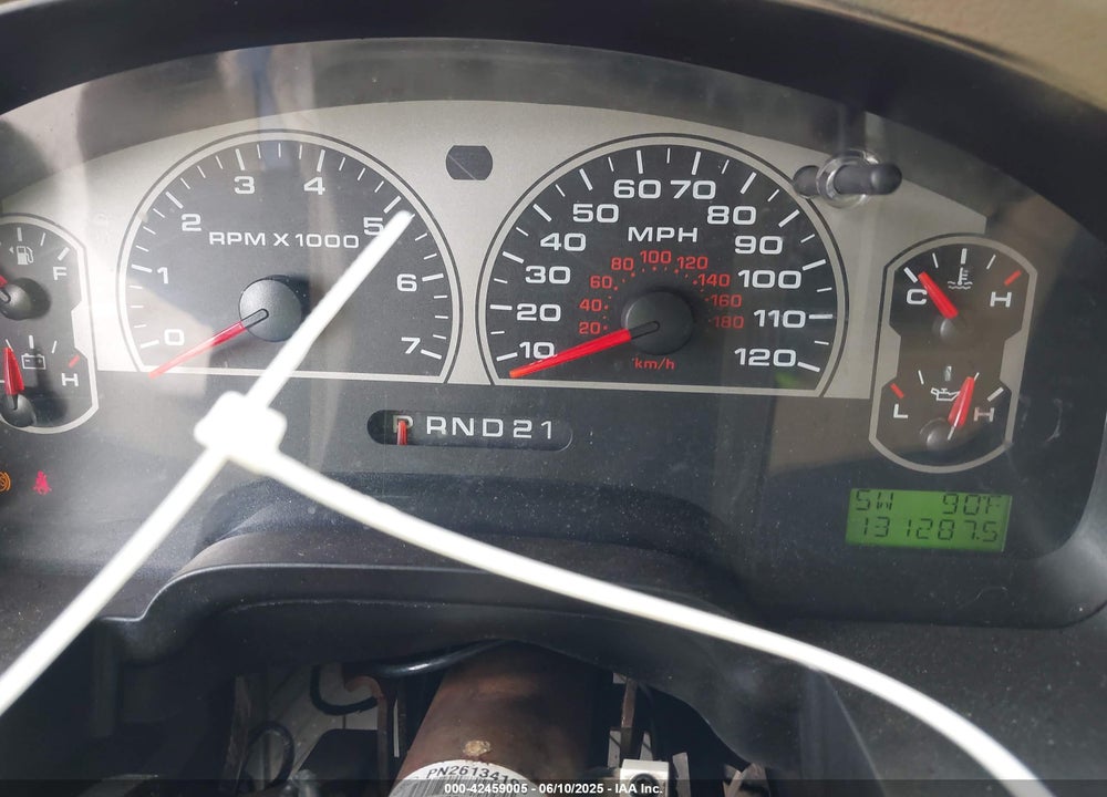 2008 FORD F-150 XLT VIN: 1FTPW14V88KC56279