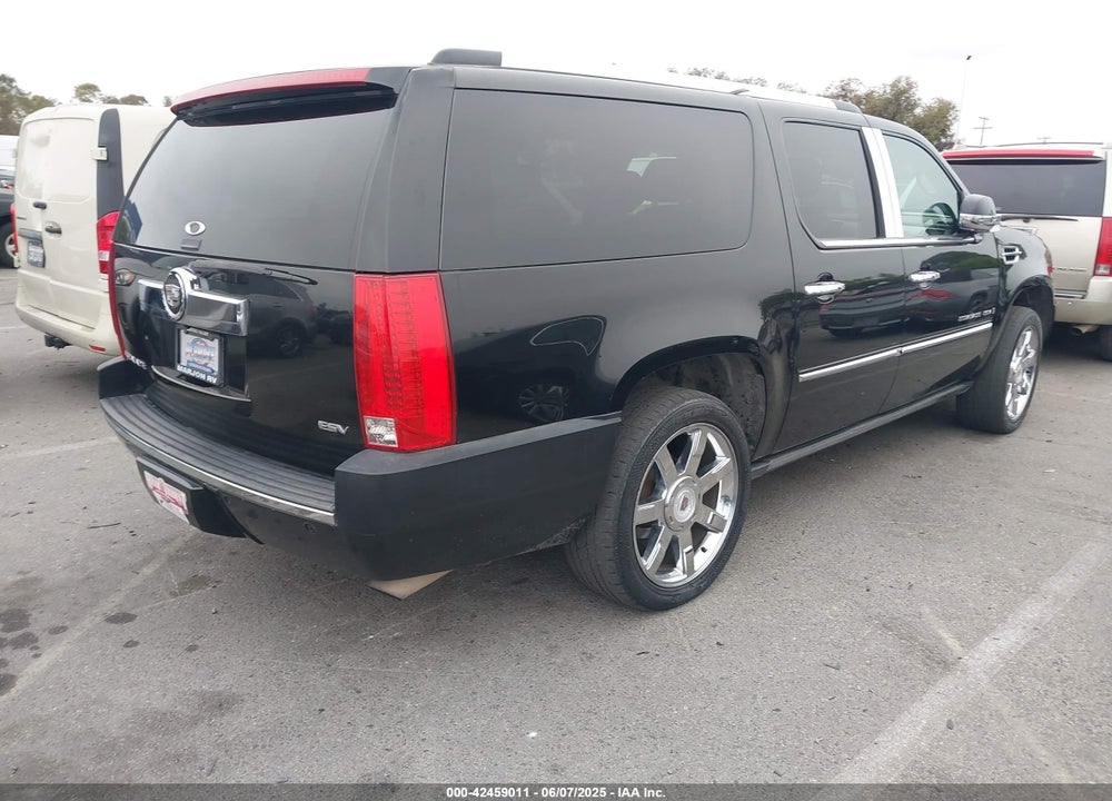 2007 CADILLAC ESCALADE ESV STANDARD VIN: 1GYFK66857R321889